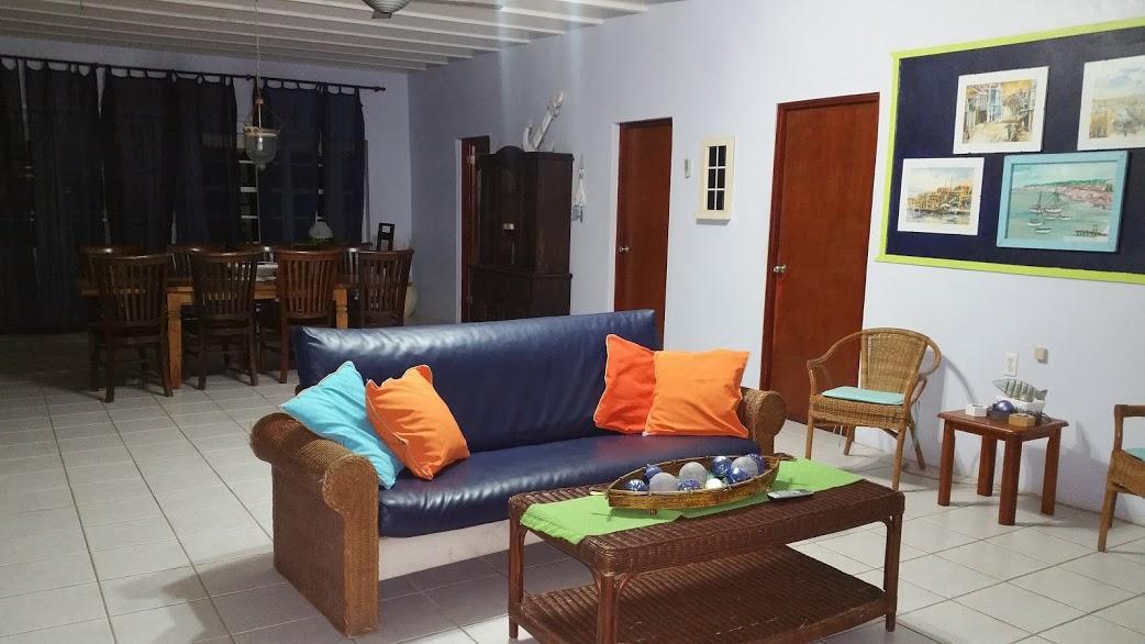 Las Olas Beach House Hotel Sabana Westpunt Exterior photo